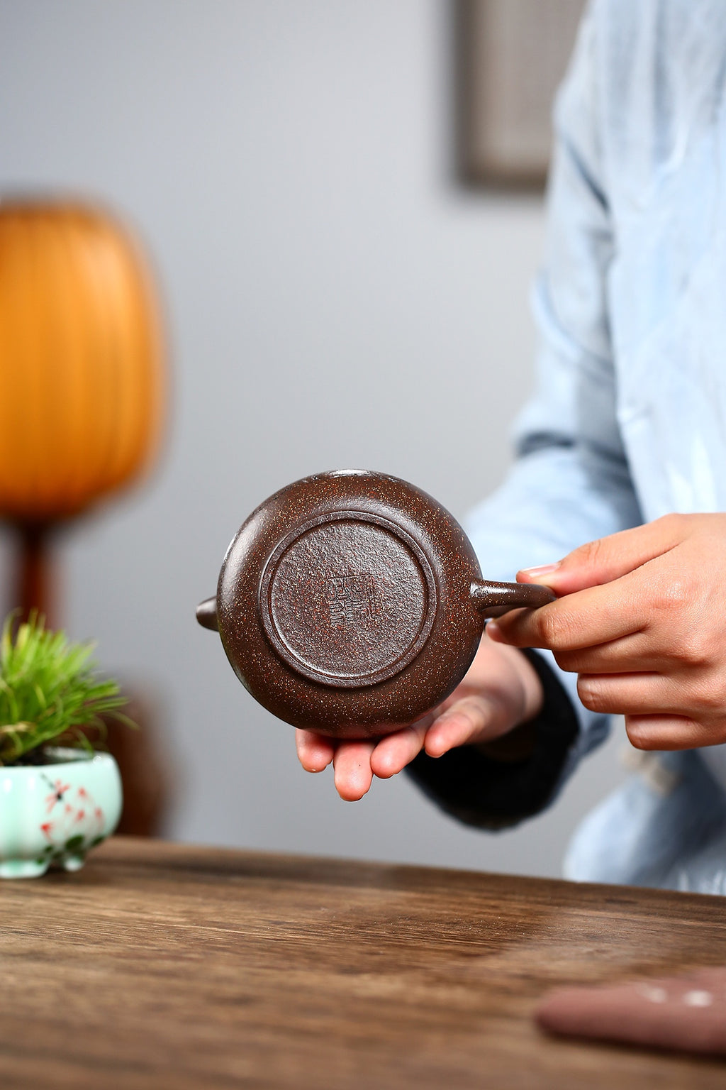 Pan Hu Yixing Zisha Teapot | Ziyujinsha Clay | Fan Linqiang | 240cc