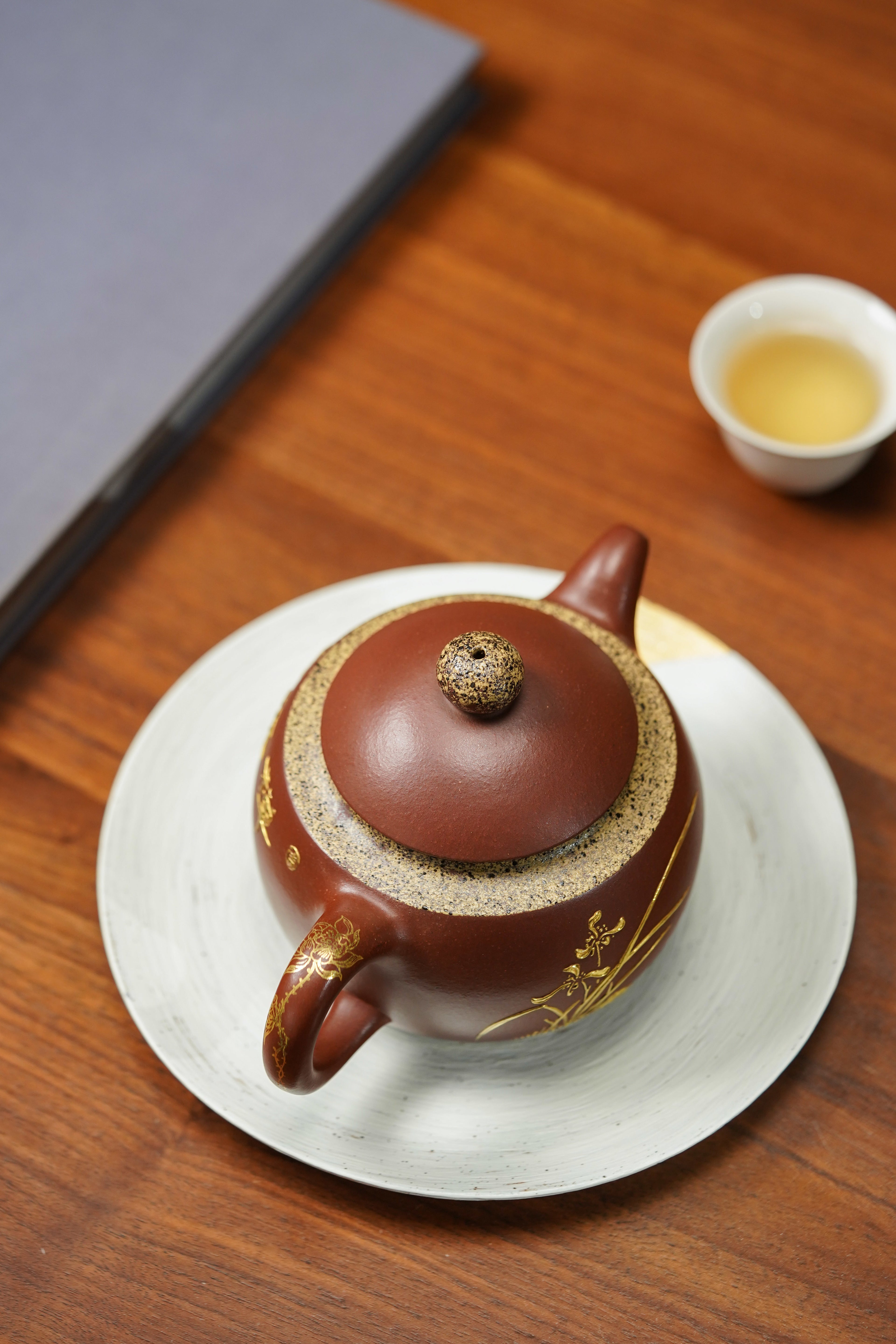 Zisha Teapot "Zen Destiny" – Handcrafted by Legendary National Ceramic Master Qiu Yulin